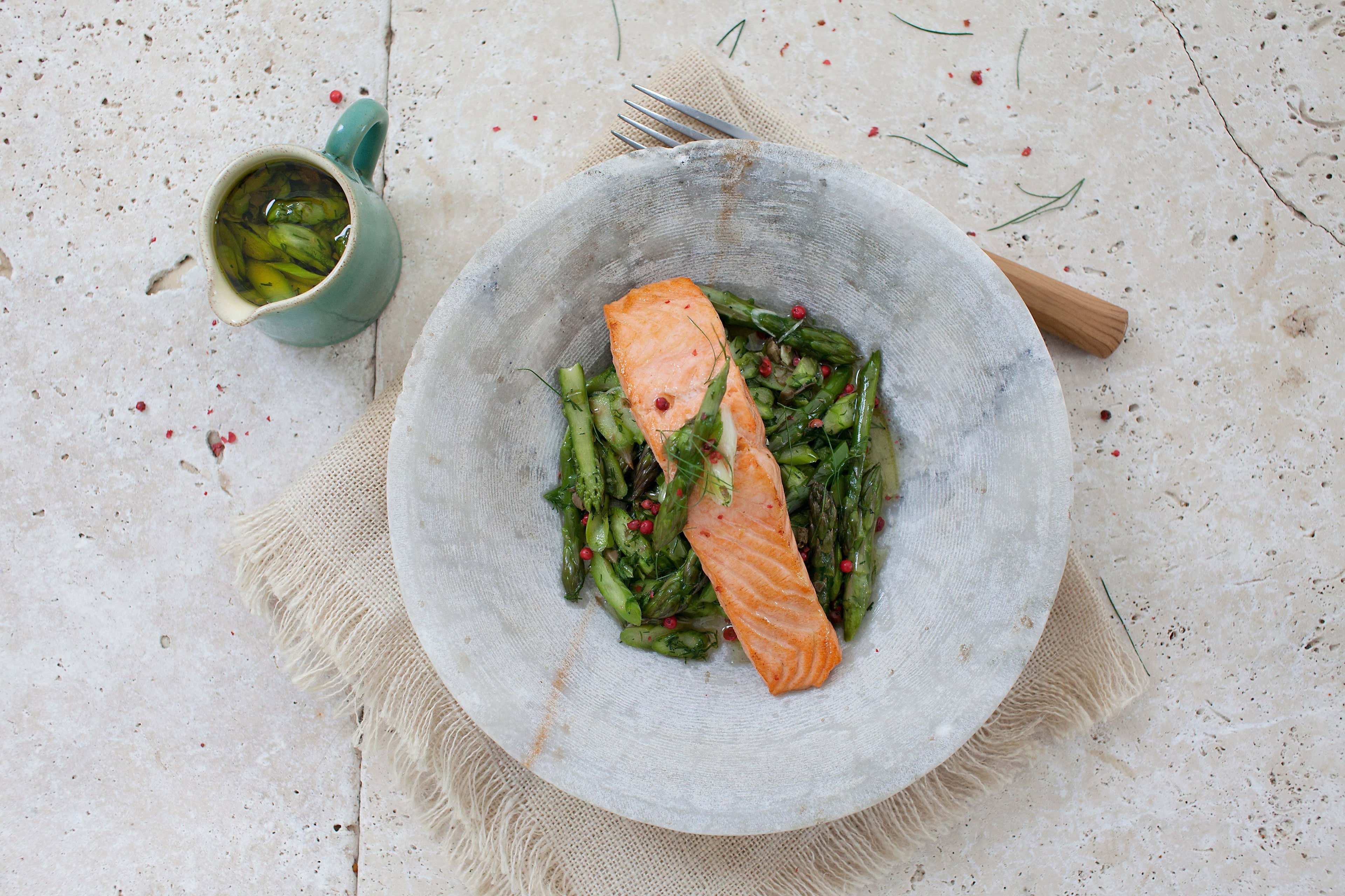 Seared Organic Salmon with Udo's Choice Salsa