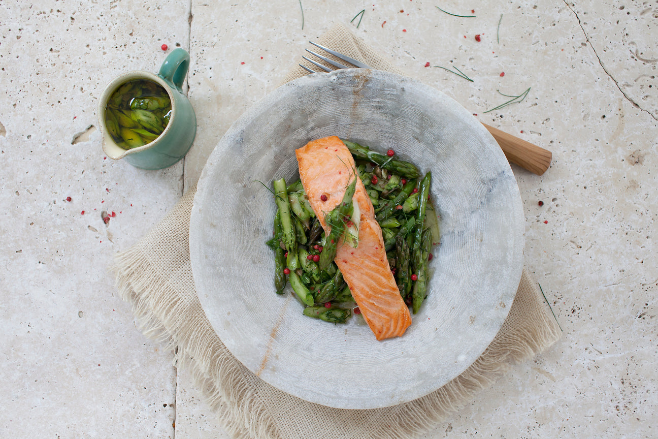 Seared Organic Salmon with Udo's Choice Salsa